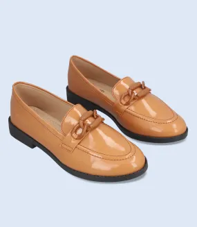 BW8608-TAN-Women Casual Shoes