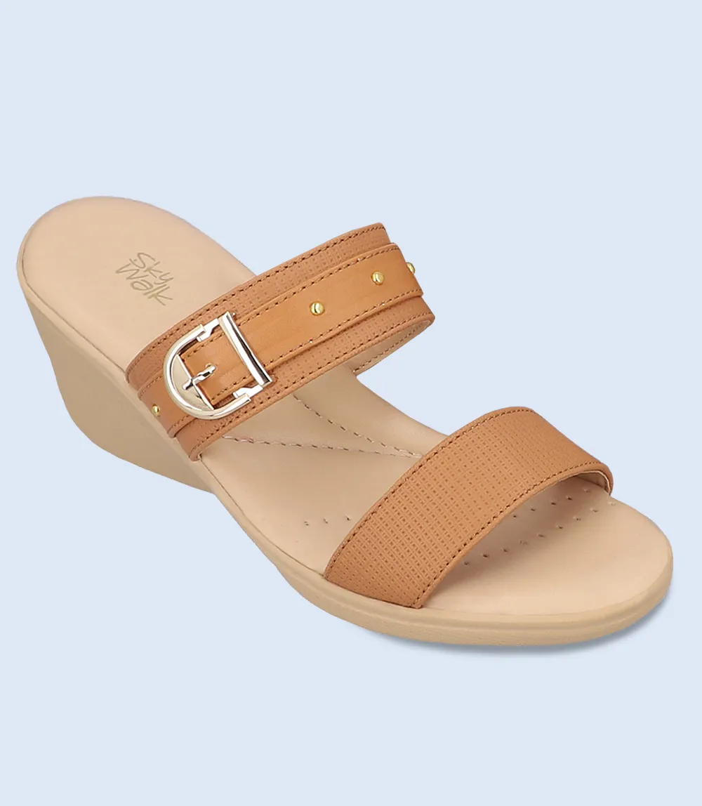 BW9262-TAN-Women Comfort Slipper