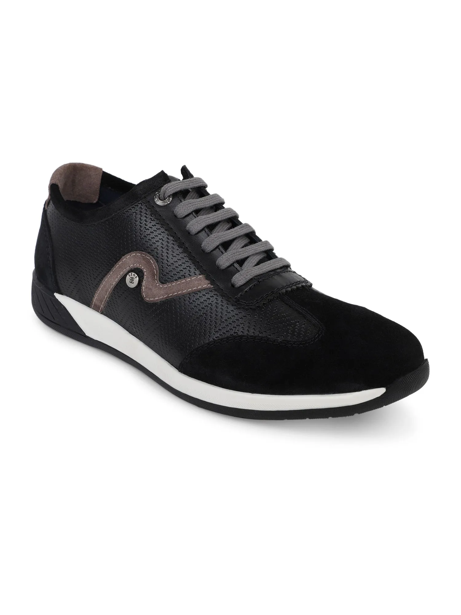 Ezok Men Black Sneaker Casual Shoes