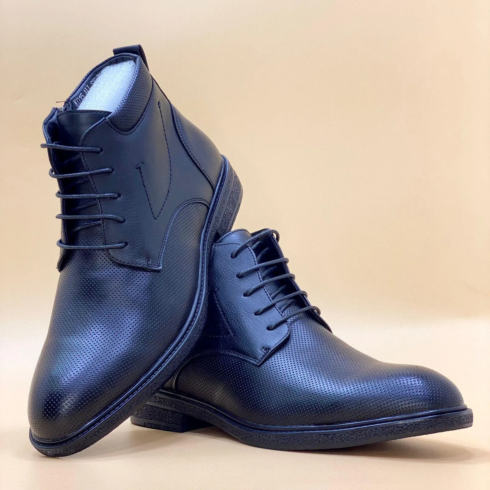 NEW ,  MEN BOOTS  M50 , MADE IN CHINA