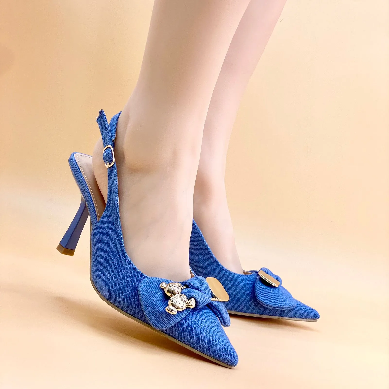 NEW ,  WOMEN SHOES HEELS W94