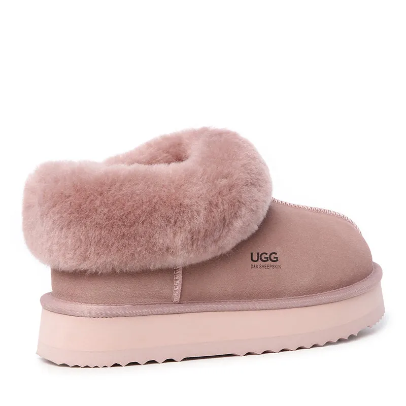 Sure! Here’s an optimized title for the UGG Platinum Platform Slippers:

UGG Platinum Cozy Platform Slippers for Ultimate Comfort and Style

Feel free to let me know if you need further adjustments!