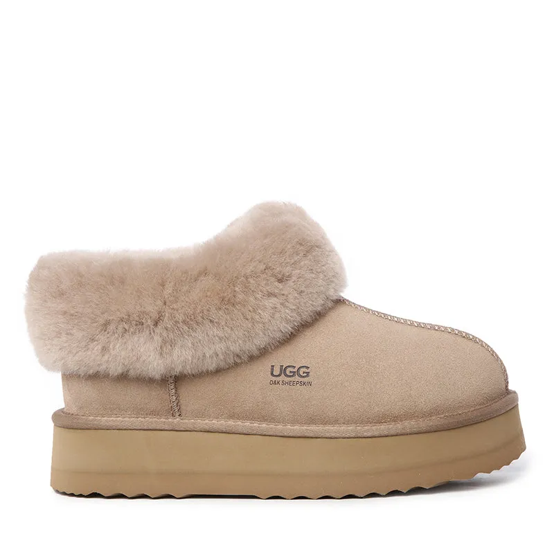 Sure! Here’s an optimized title for the UGG Platinum Platform Slippers:

UGG Platinum Cozy Platform Slippers for Ultimate Comfort and Style

Feel free to let me know if you need further adjustments!