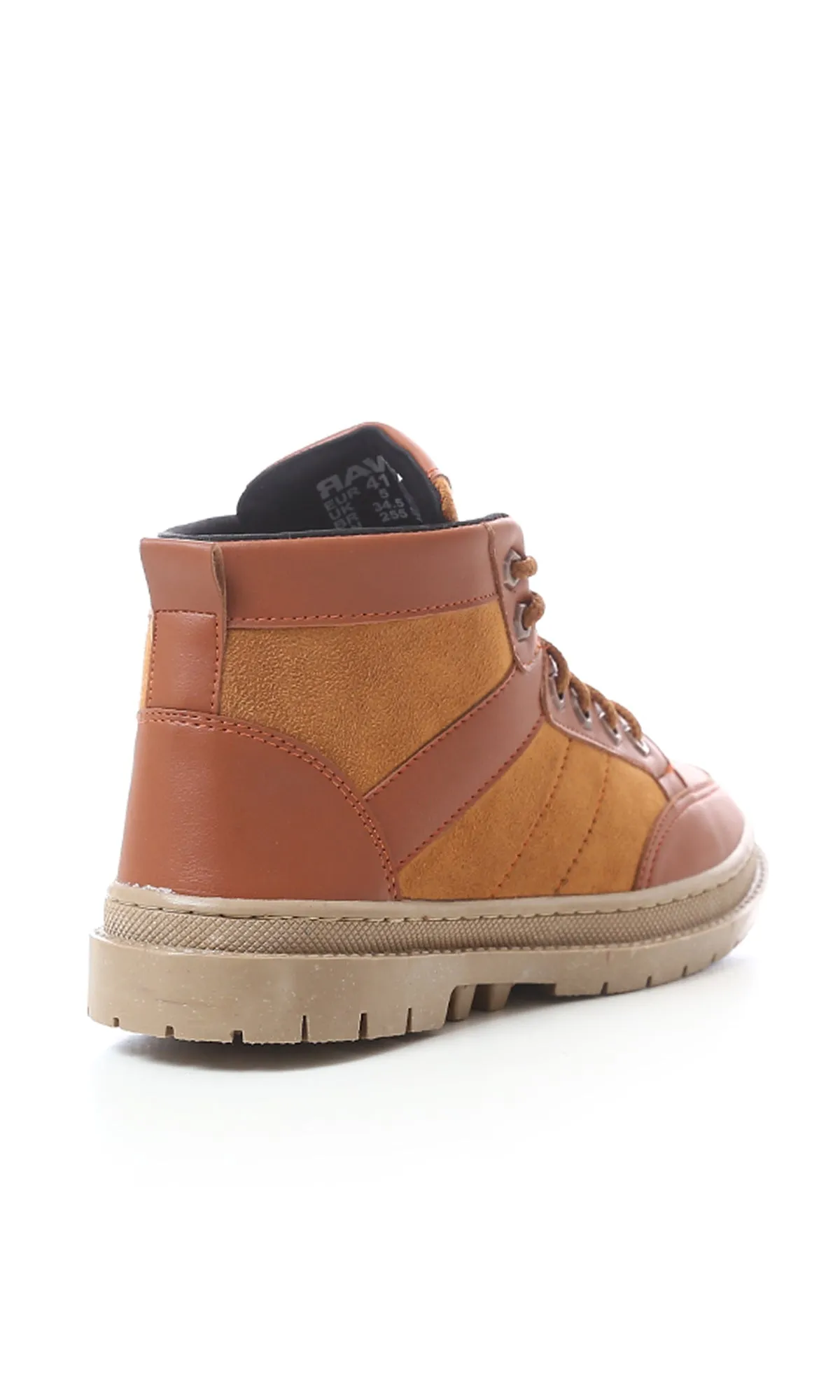 O175532 Men Footwear